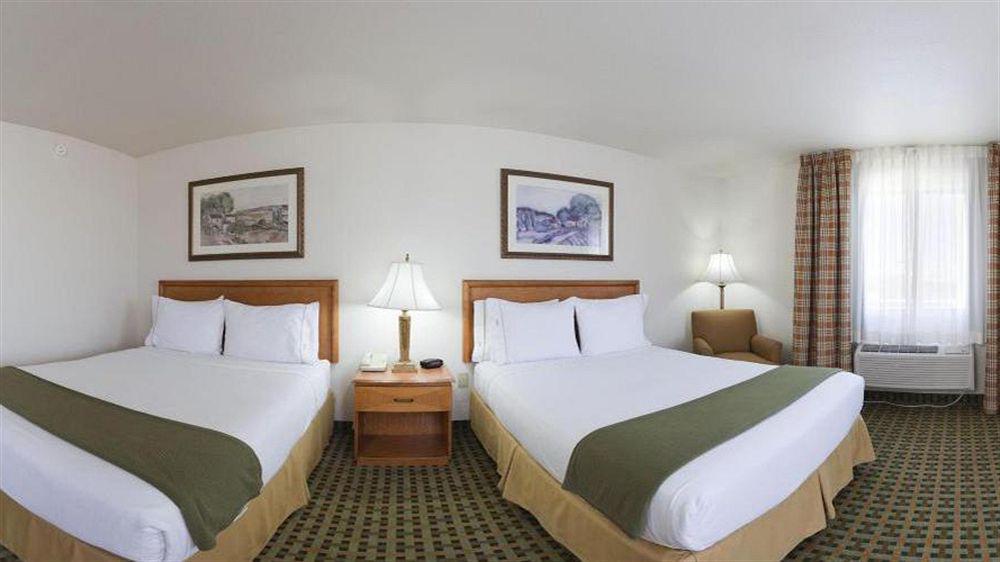 Holiday Inn Express Kingman By Ihg Exterior photo