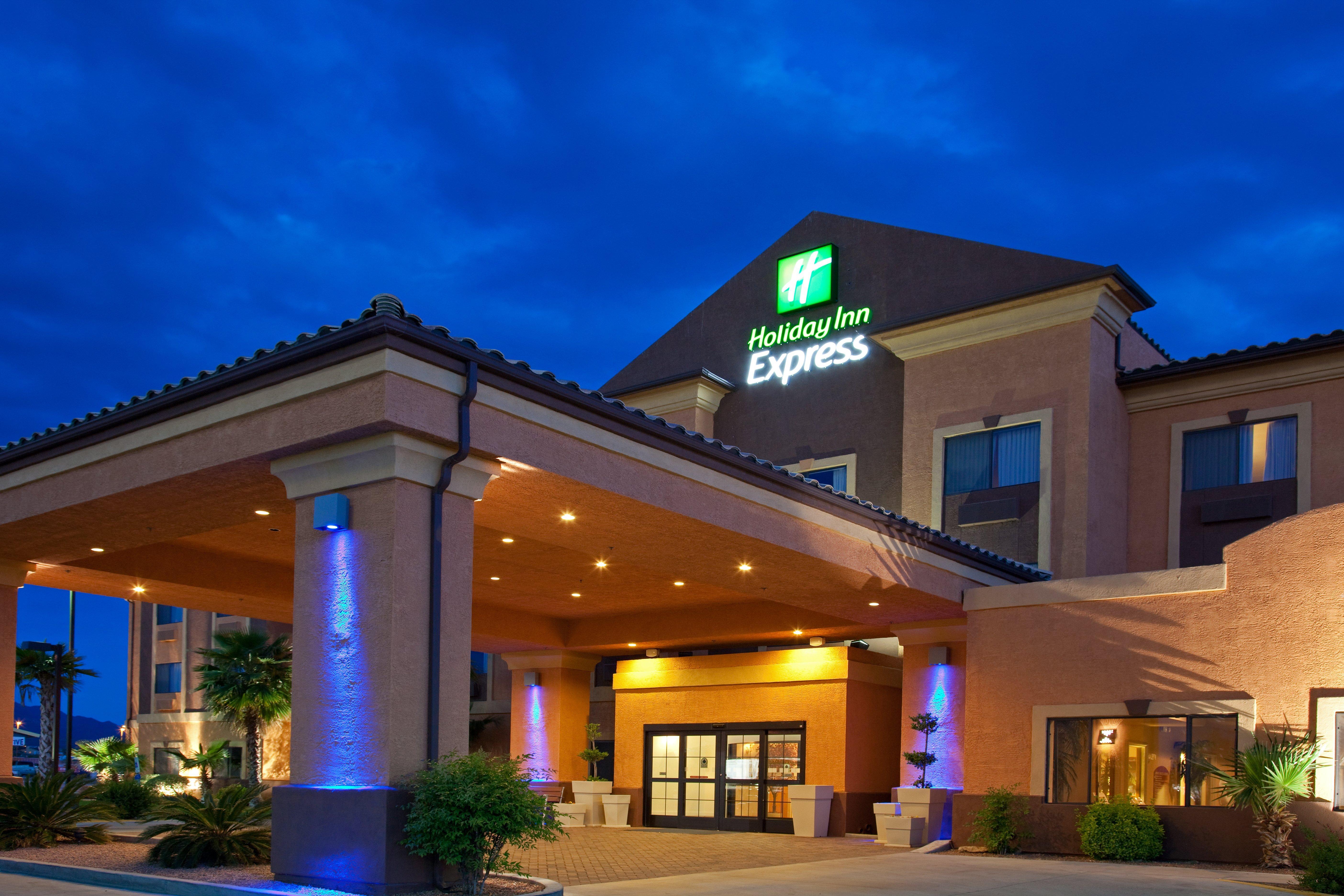Holiday Inn Express Kingman By Ihg Exterior photo